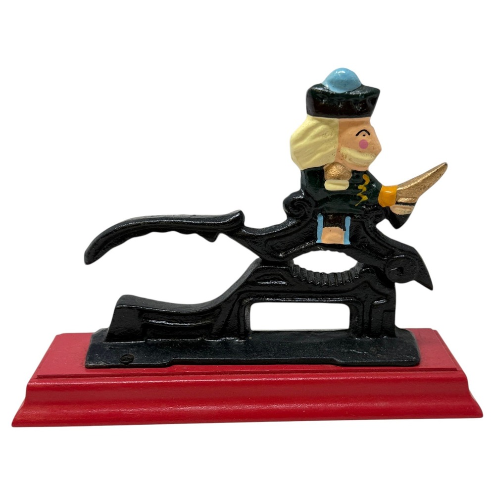 Unbranded Nutcracker Cast Iron Nut Cracker Unisex OS Black Red Vintage‎ Soldier